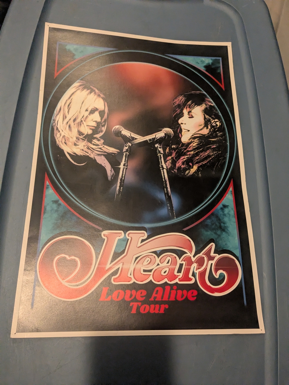 HEART LOVE ALIVE TOUR 2019 POSTER  12 1/2 x 18